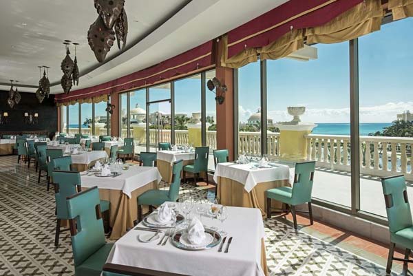 Restaurants & Bars - Iberostar Grand Hotel Paraíso - All Inclusive - Playa del Carmen